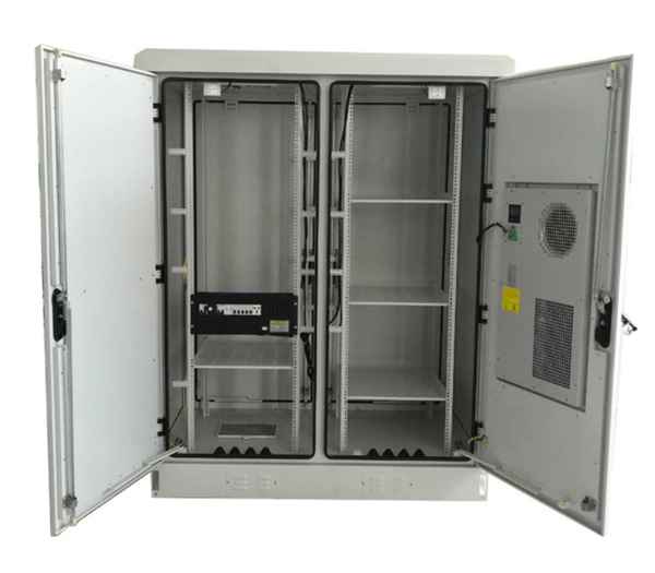 Fault in the intelligent control panel of the power distribution cabinet